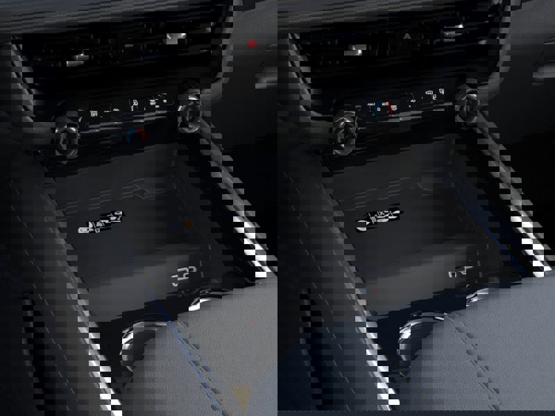 New 2026 Chevrolet Suburban Premier AWD/4WD image 50