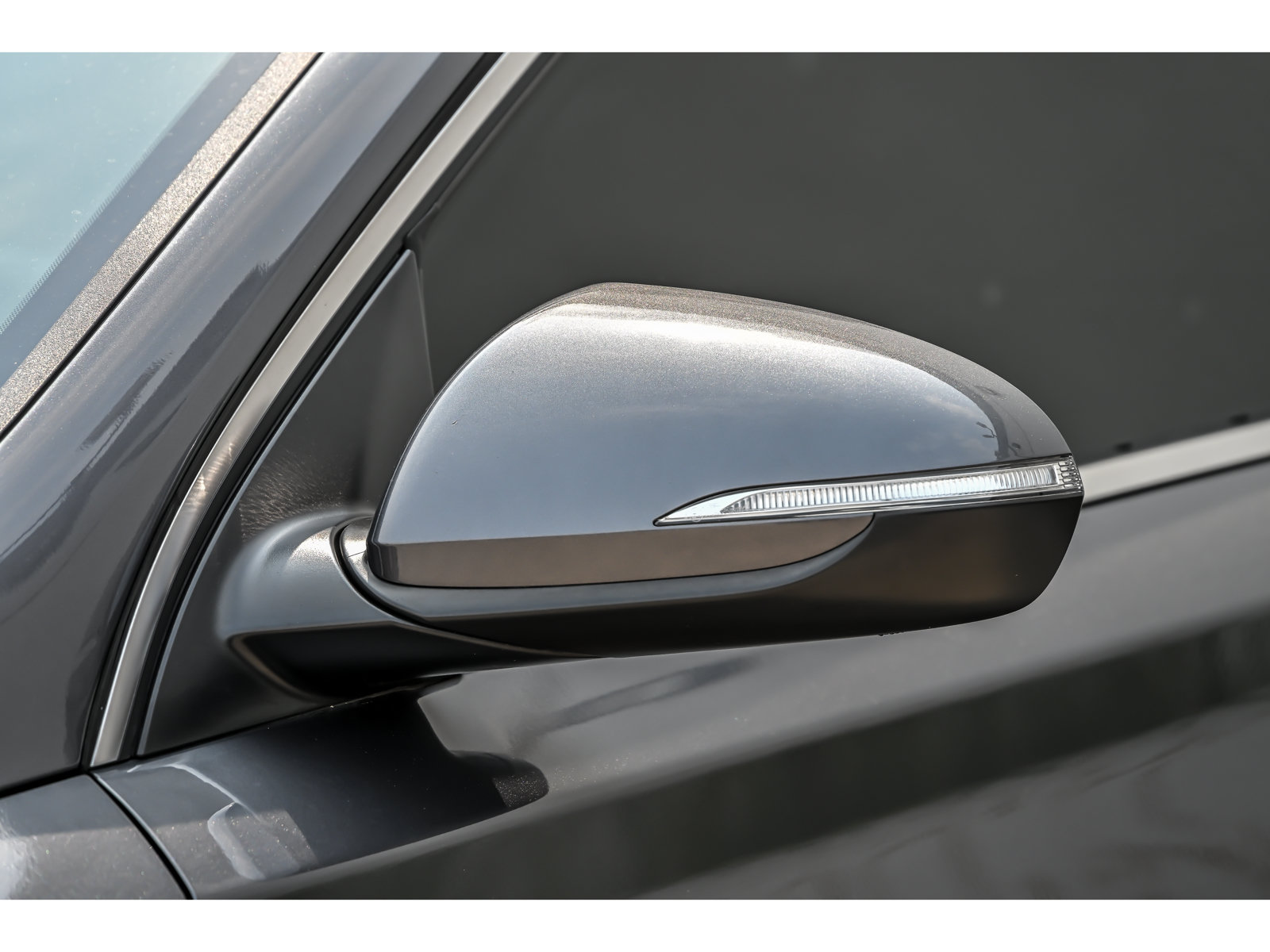 Used 2018 Hyundai Elantra GT w/ Tech Package 03 FWD image 9