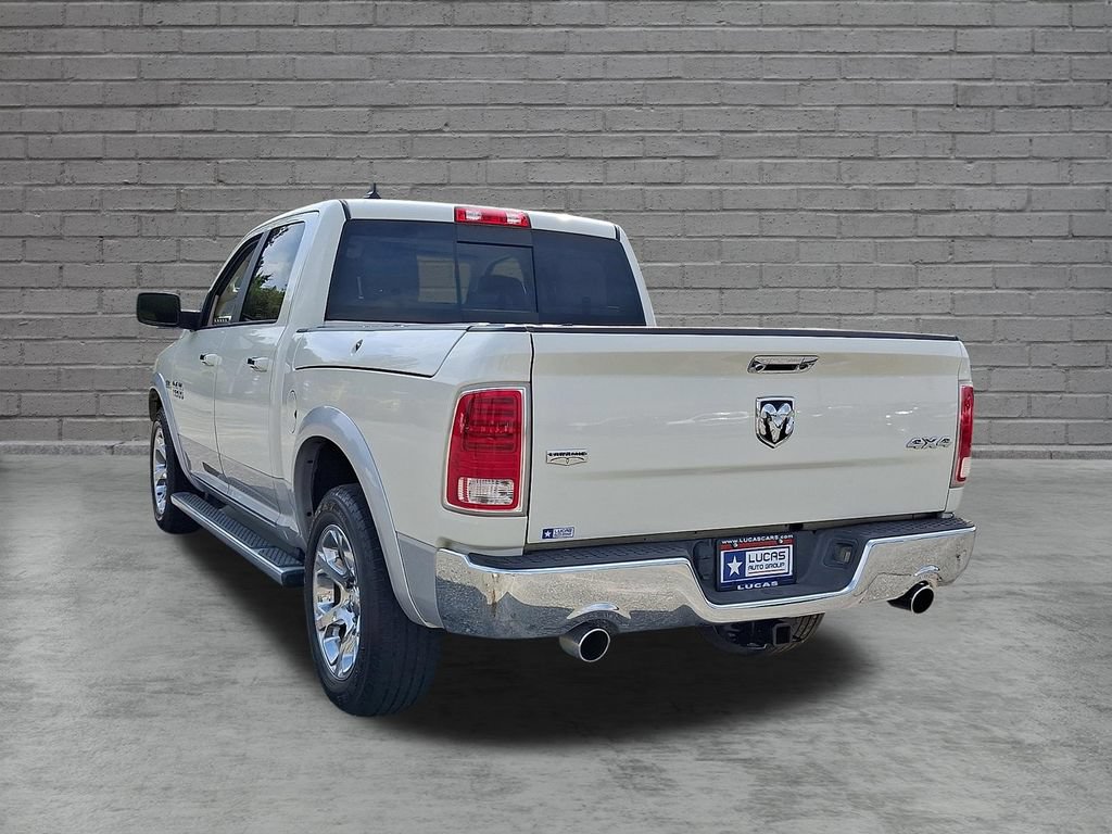 Used 2017 RAM 1500 Laramie AWD/4WD image 9