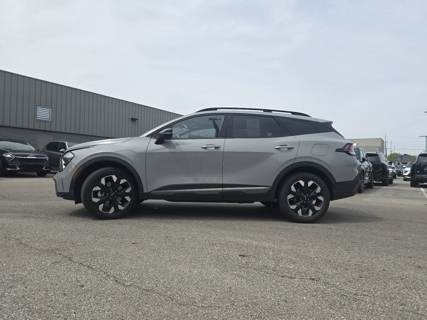 Used 2023 Kia Sportage X-Line w/ X-Line Premium Package AWD/4WD image 14