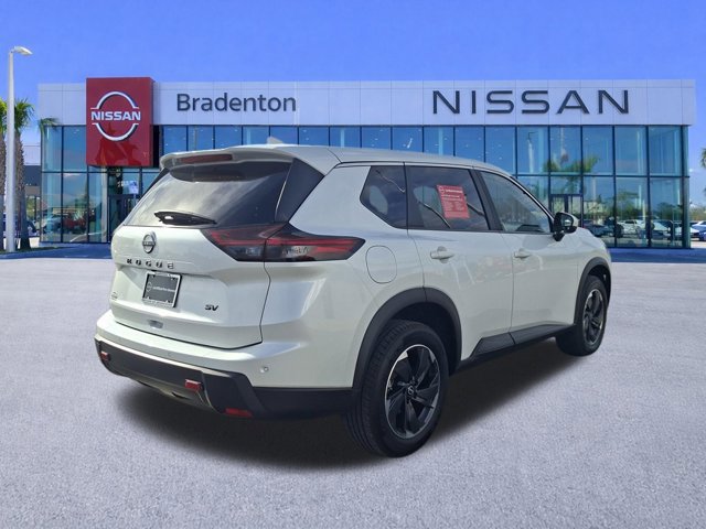 Certified 2024 Nissan Rogue SV image 5
