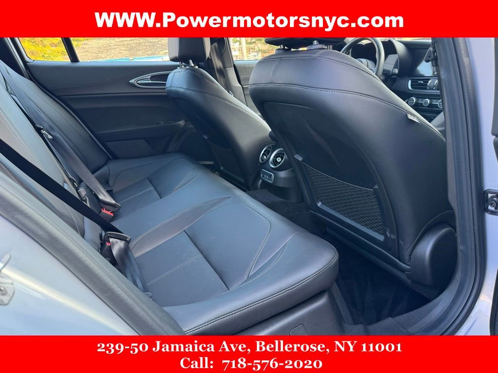 Used 2024 Alfa Romeo Giulia Ti image 20