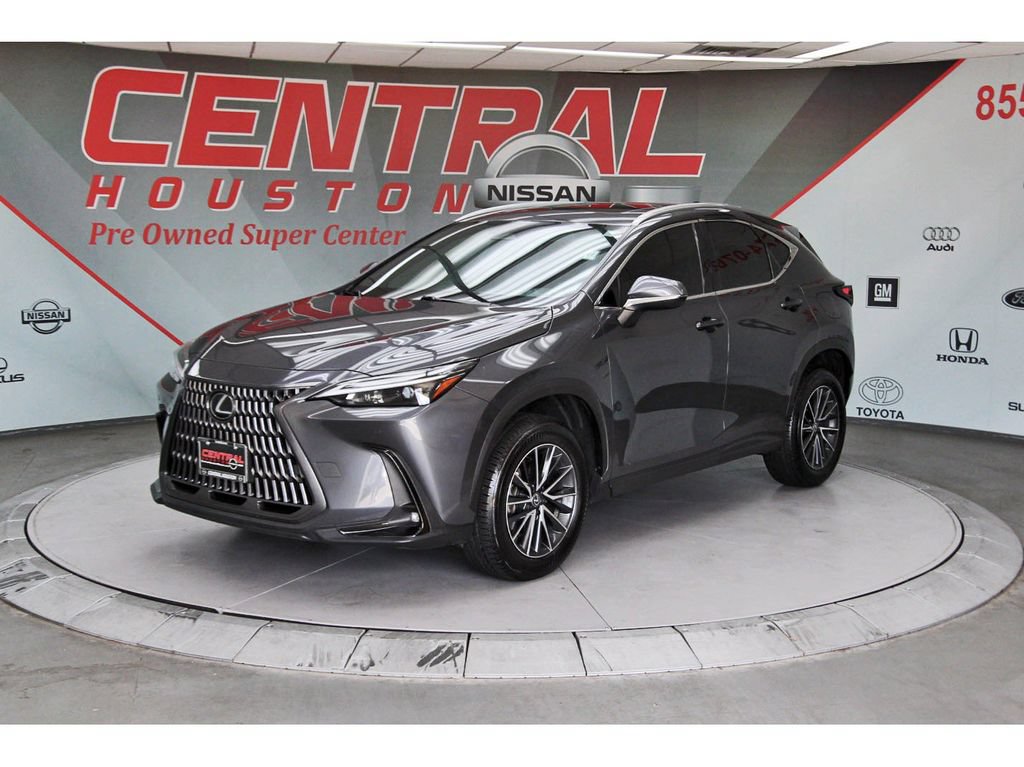 Used 2025 Lexus NX 250 FWD w/ Towing Package (2000 Lbs) image 2