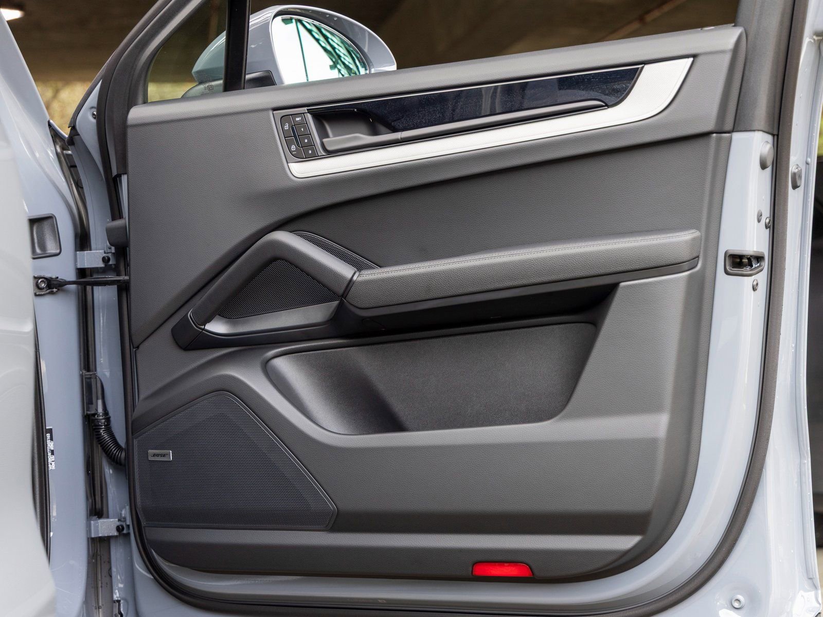 New 2026 Porsche Cayenne S image 57