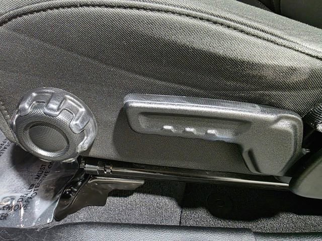 Used 2018 Jeep Wrangler Unlimited Sport image 14