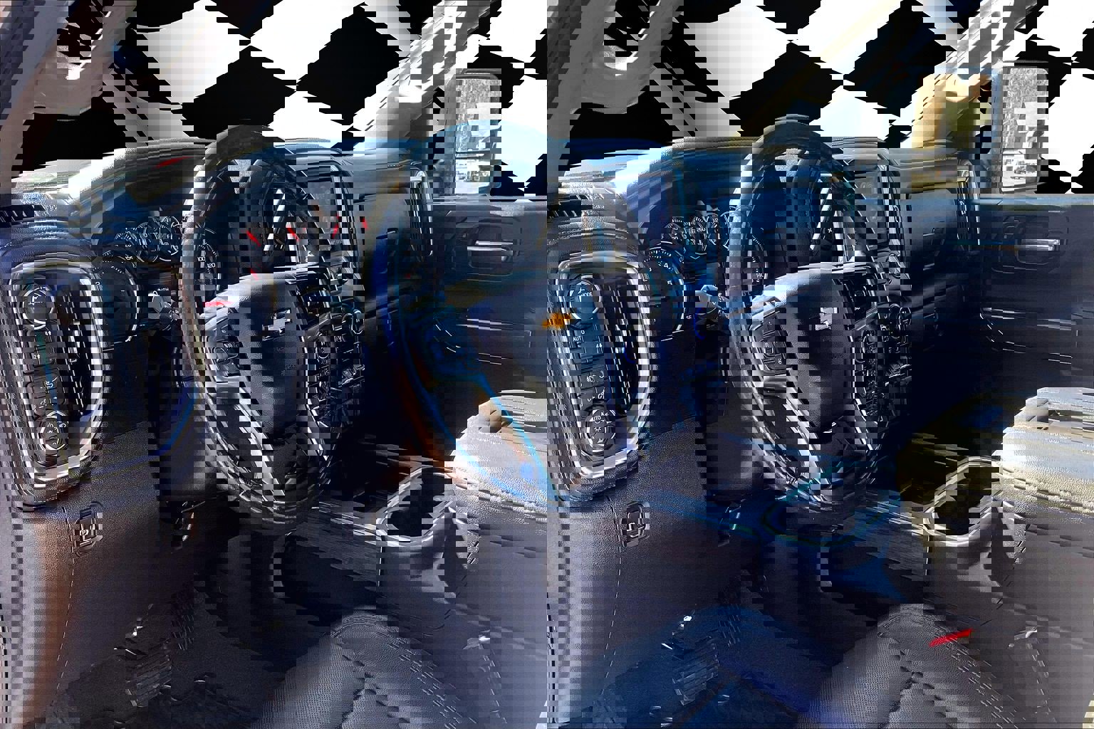 Used 2020 Chevrolet Silverado 2500 LTZ w/ LTZ Plus Package image 13