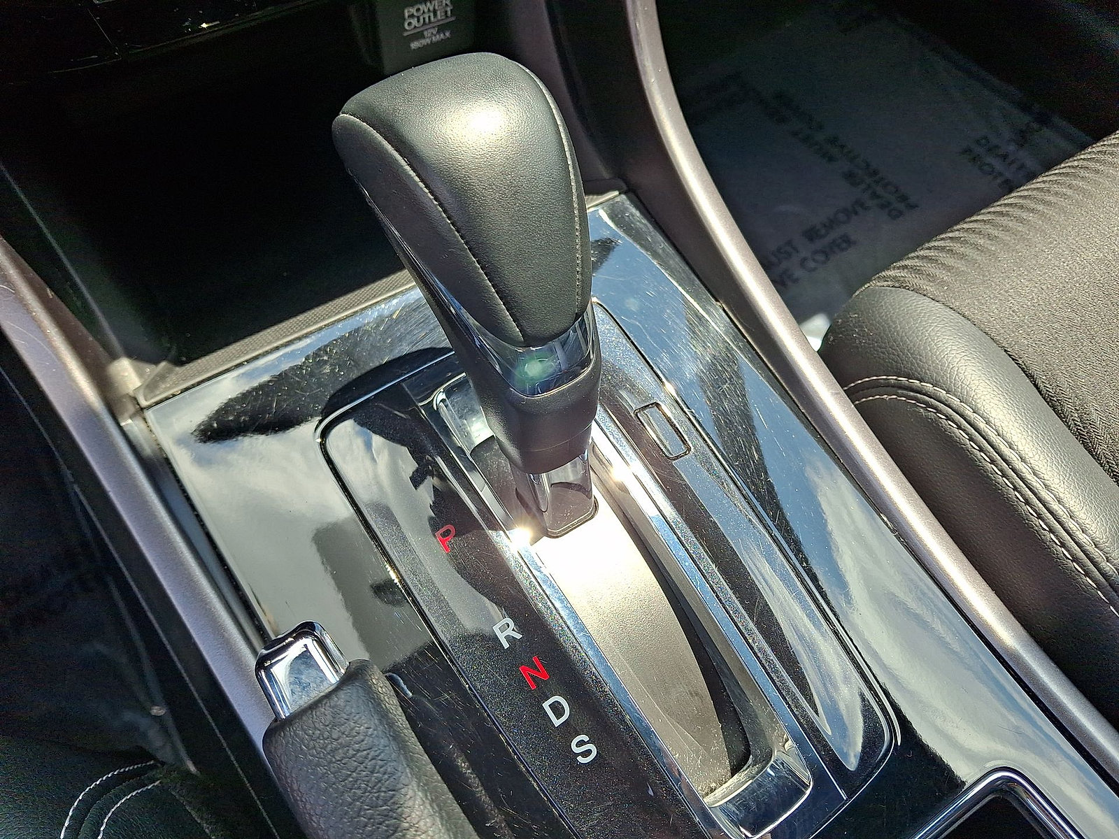 Used 2017 Honda Accord Sport image 12