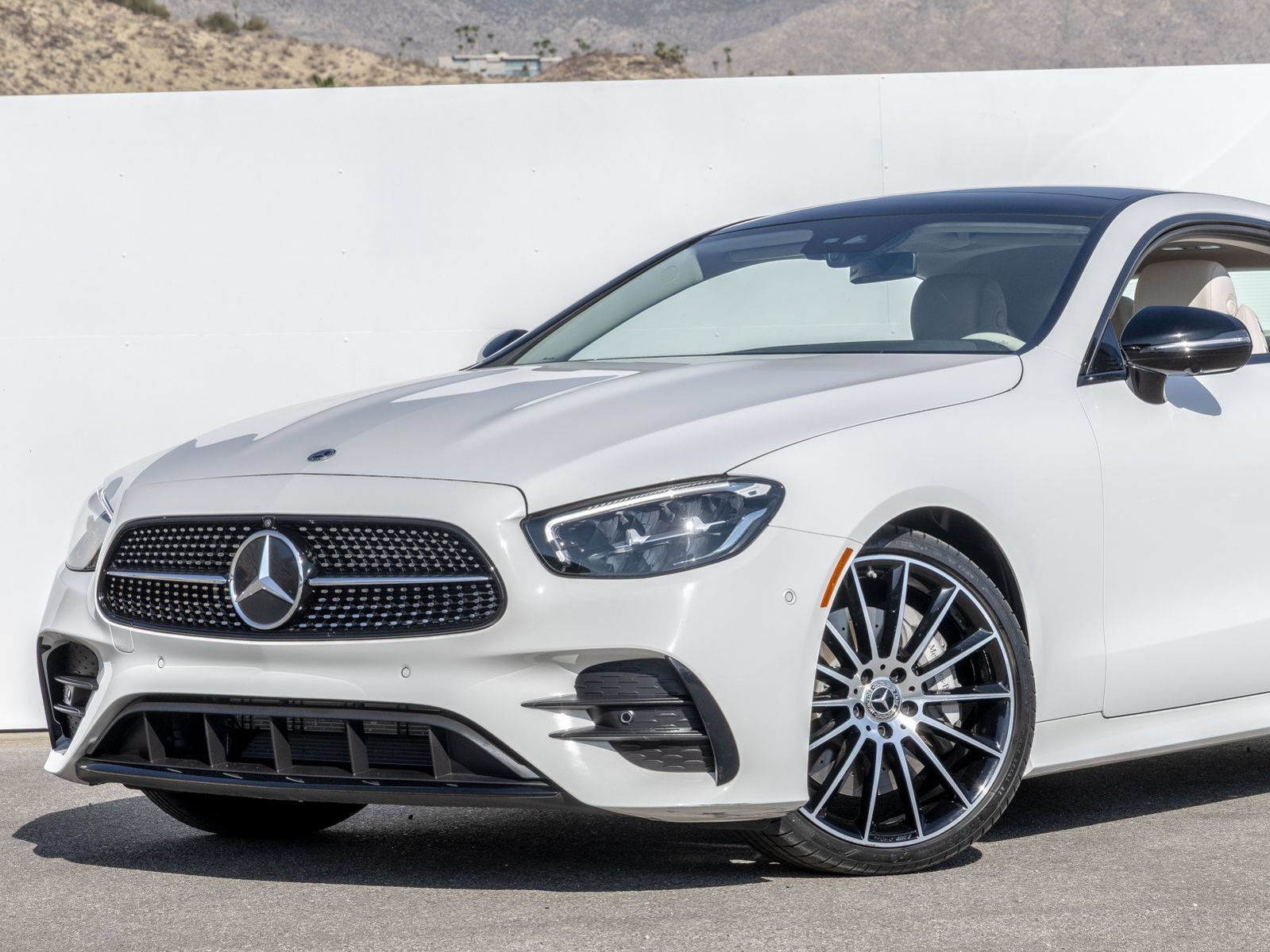Used 2023 Mercedes-Benz E 450 Coupe image 2
