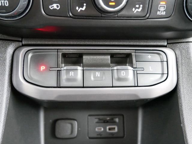 Used 2023 GMC Acadia AT4 image 23