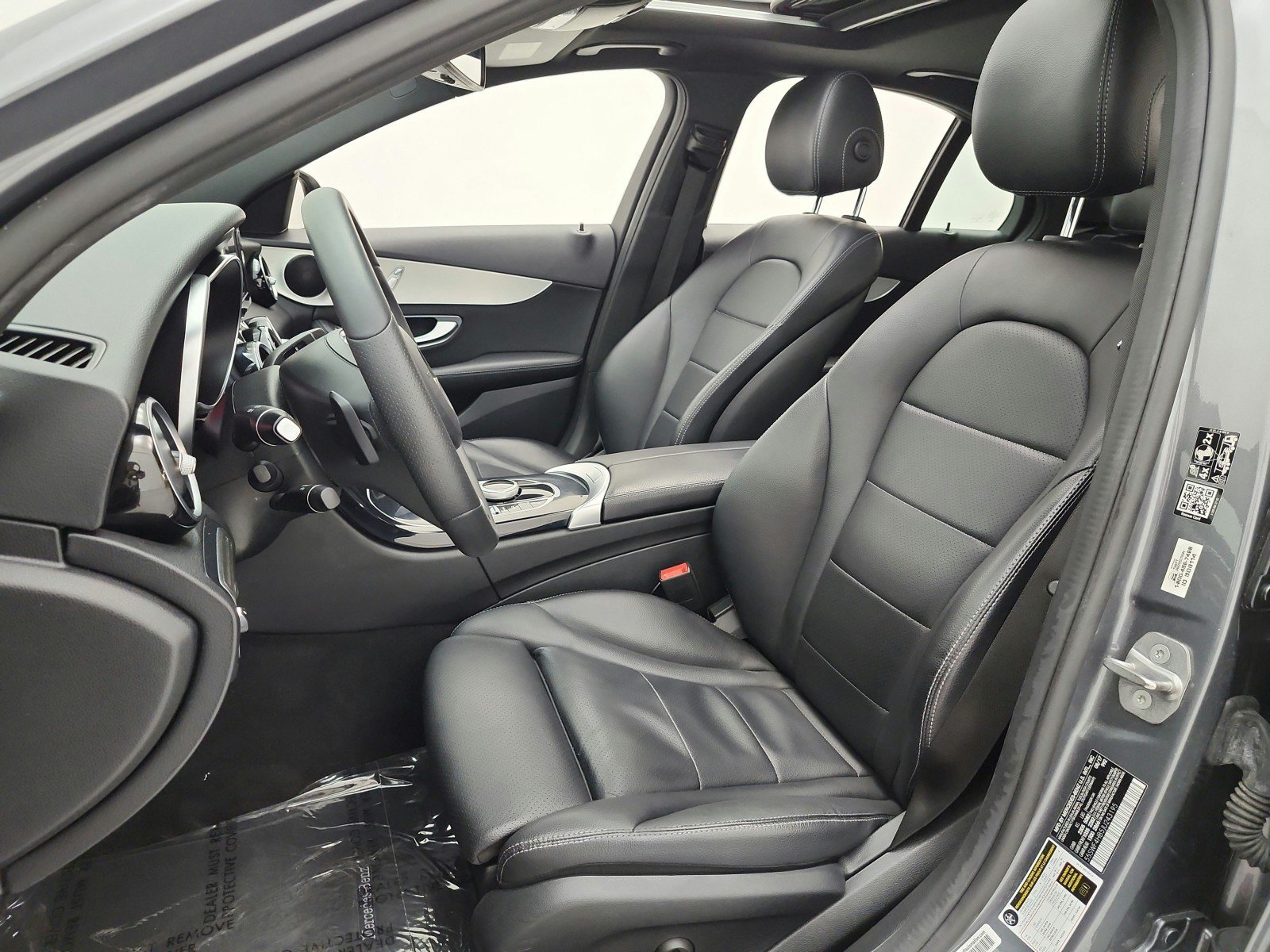 Used 2018 Mercedes-Benz C 350e Sedan image 14