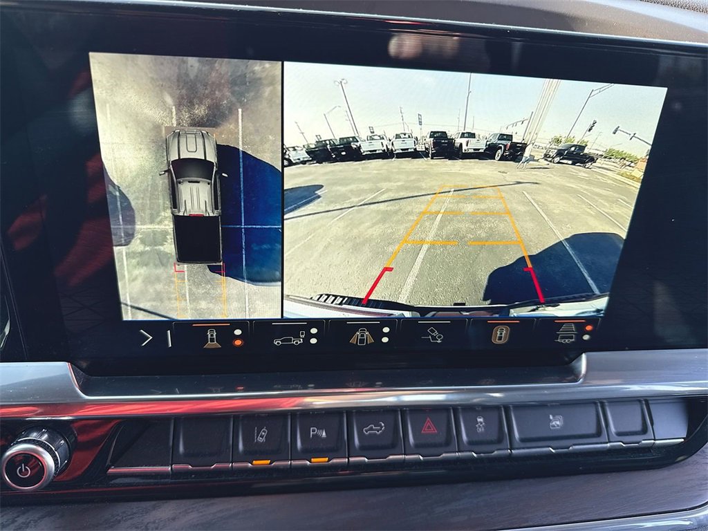 Used 2025 GMC Sierra 2500 SLT w/ SLT Premium Package image 17