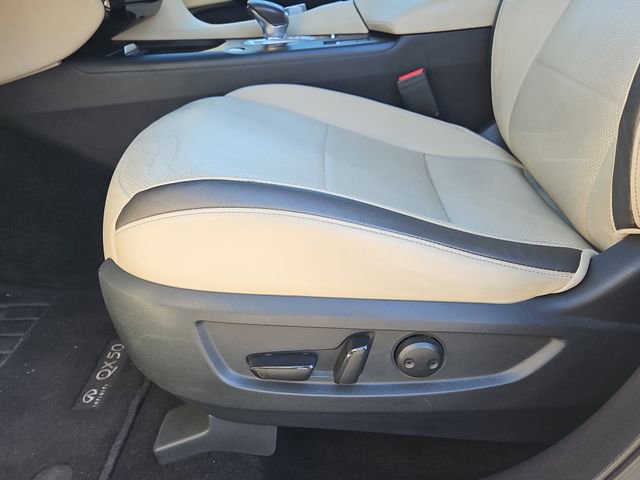 Used 2021 INFINITI QX50 Sensory w/ Cargo Package image 18