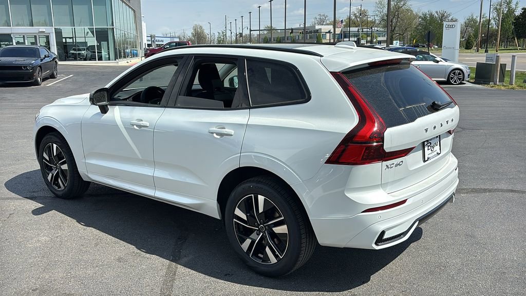 New 2026 Volvo XC60 B5 Core w/ Climate Package image 4