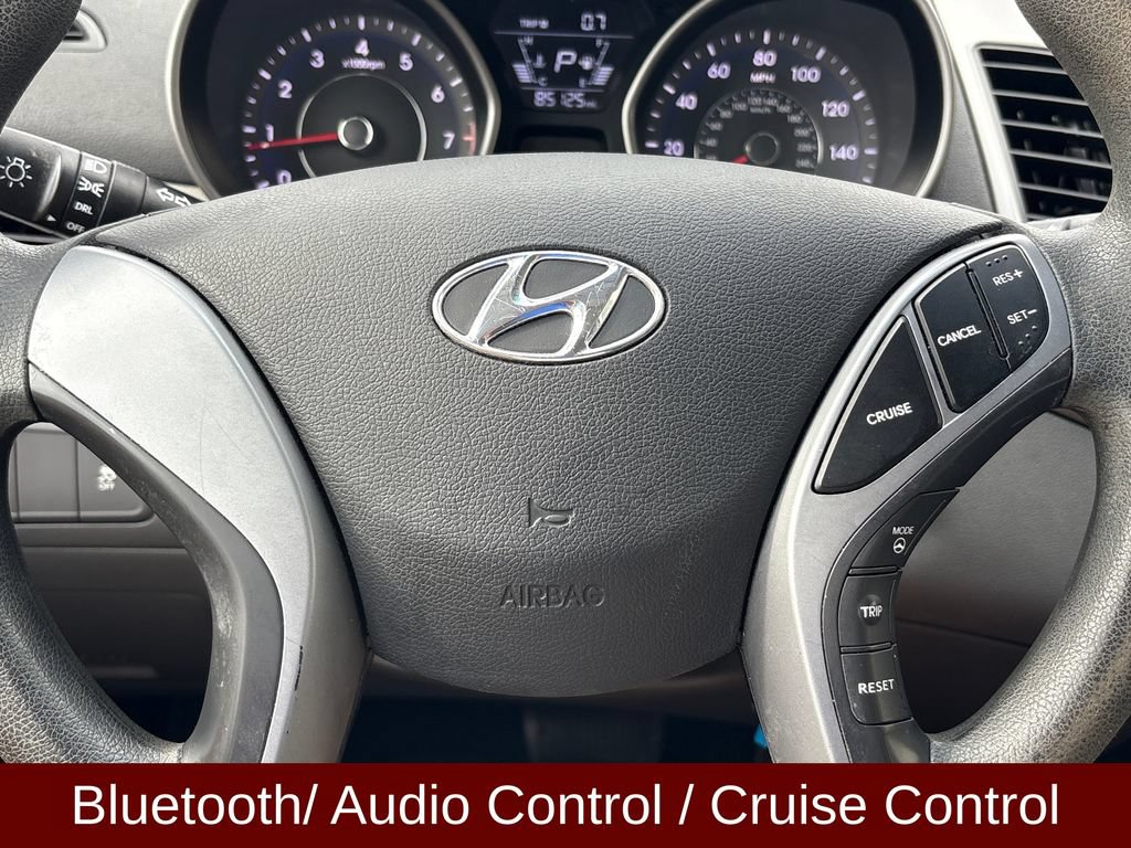 Used 2015 Hyundai Elantra SE FWD image 10