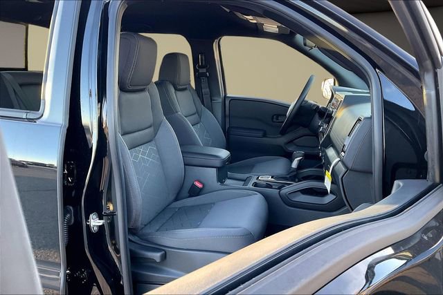 New 2026 Nissan Frontier SV w/ Tow Package AWD/4WD image 11
