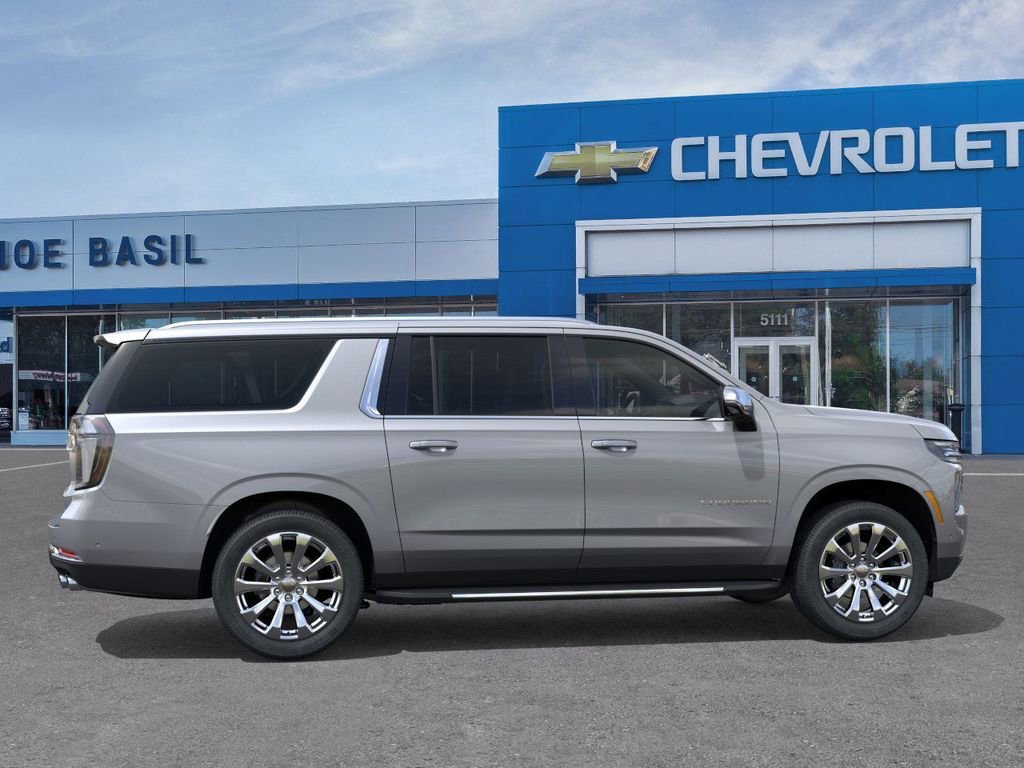 New 2026 Chevrolet Suburban Premier AWD/4WD image 5