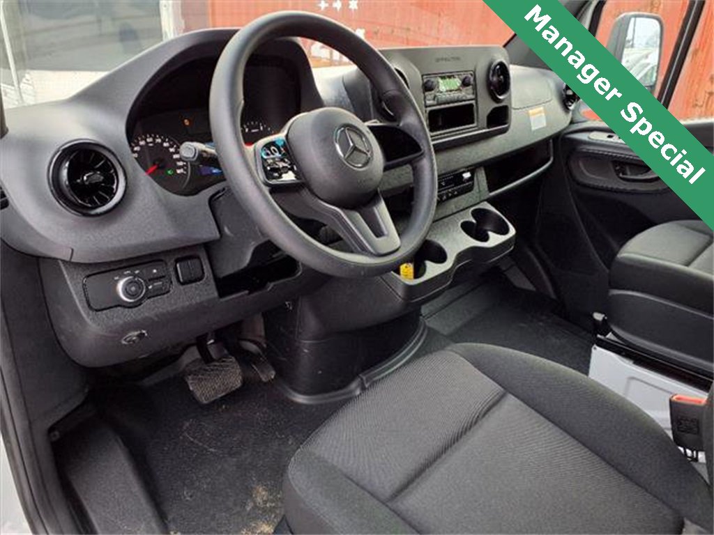 Used 2023 Mercedes-Benz Sprinter 3500 image 20