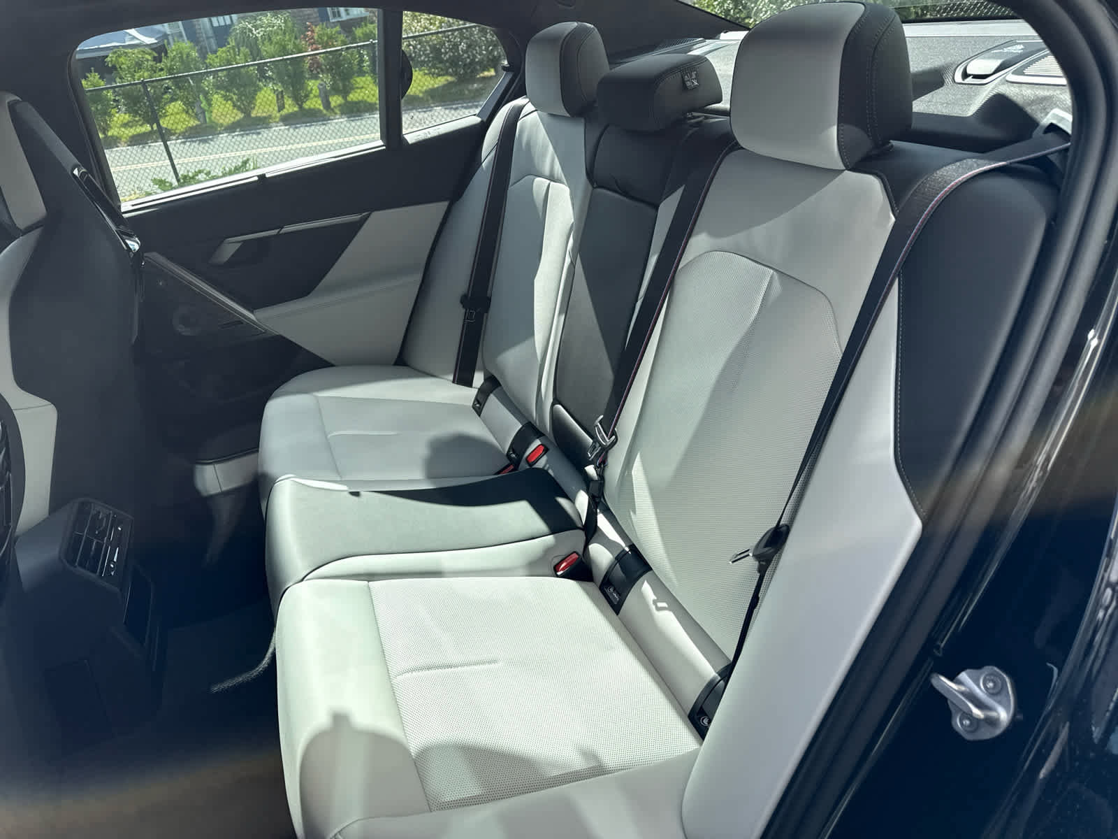 New 2026 BMW M5 w/ Carbon Package image 15