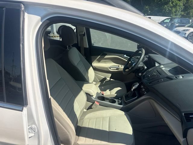 Used 2013 Ford Escape SE FWD image 10