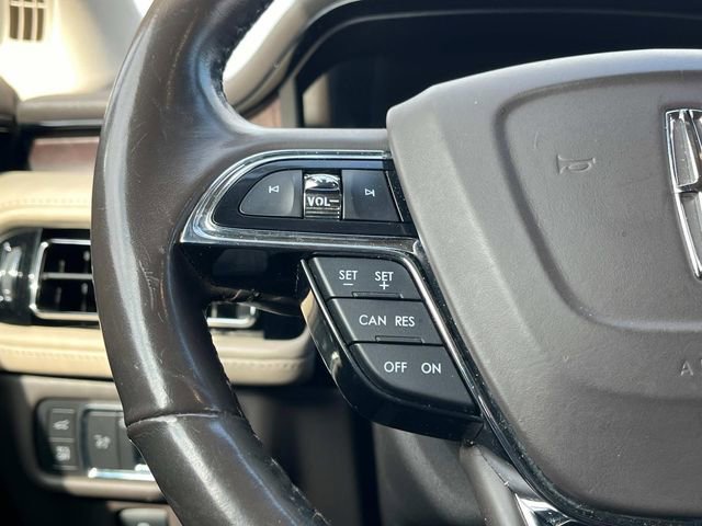 Used 2022 Lincoln Nautilus Reserve image 31
