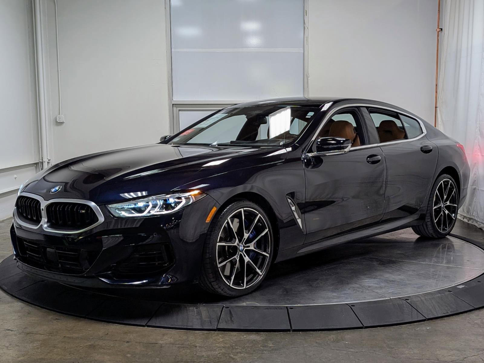 Used 2025 BMW M850i xDrive AWD/4WD image 4