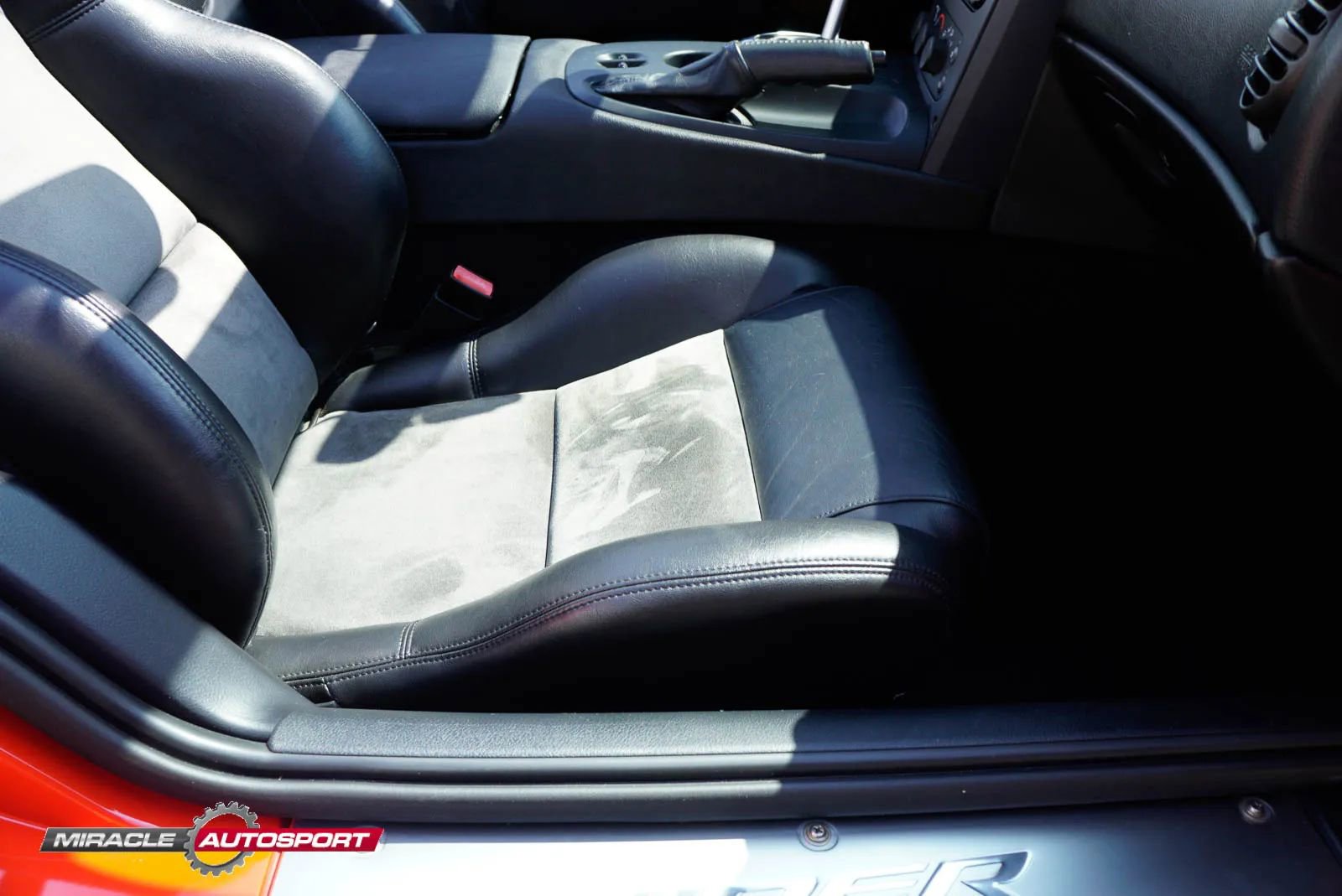 Used 2004 Dodge Viper SRT-10 image 28