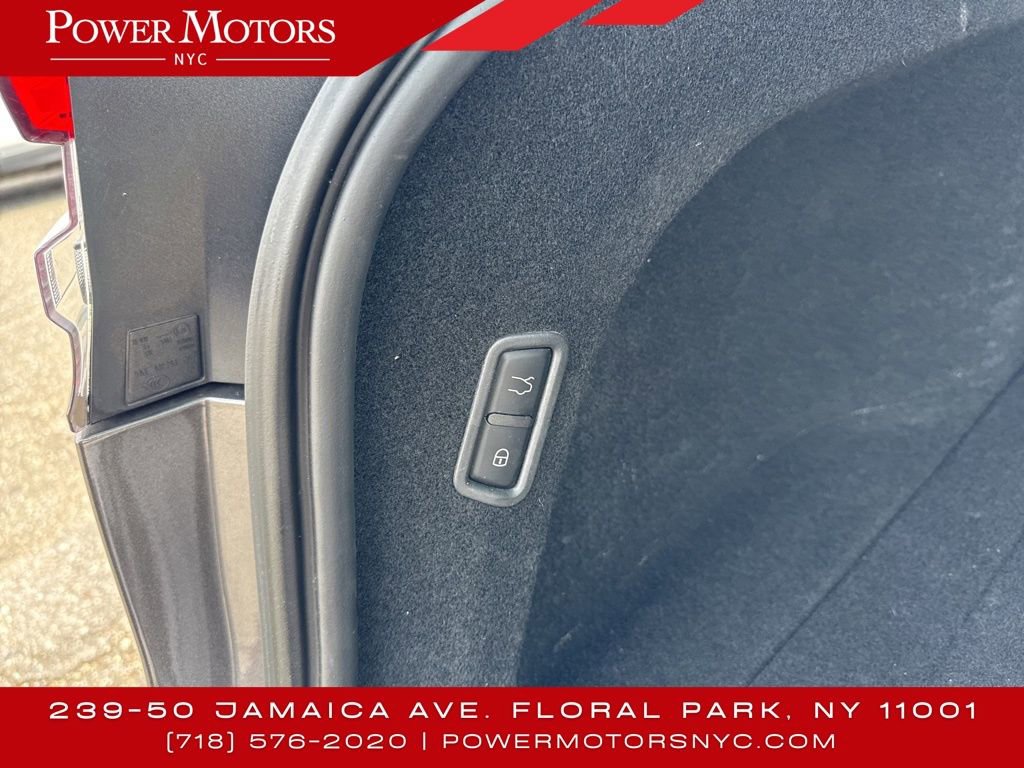 Used 2023 Maserati Levante Modena image 24