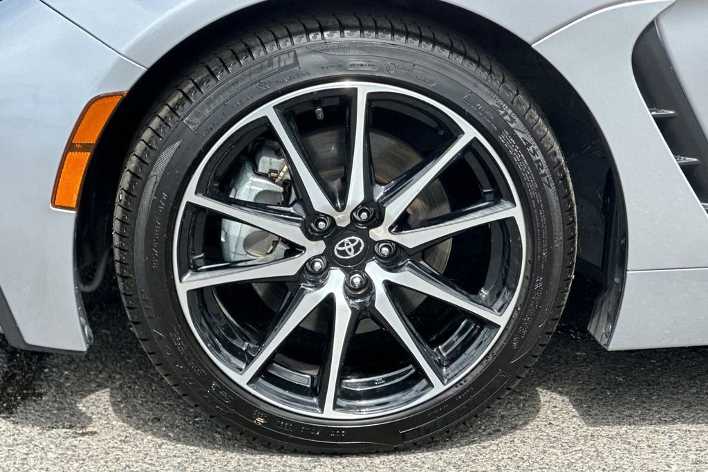 Used 2023 Toyota GR86 image 31