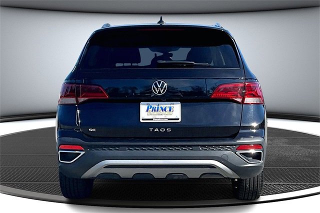 Used 2024 Volkswagen Taos SE image 5