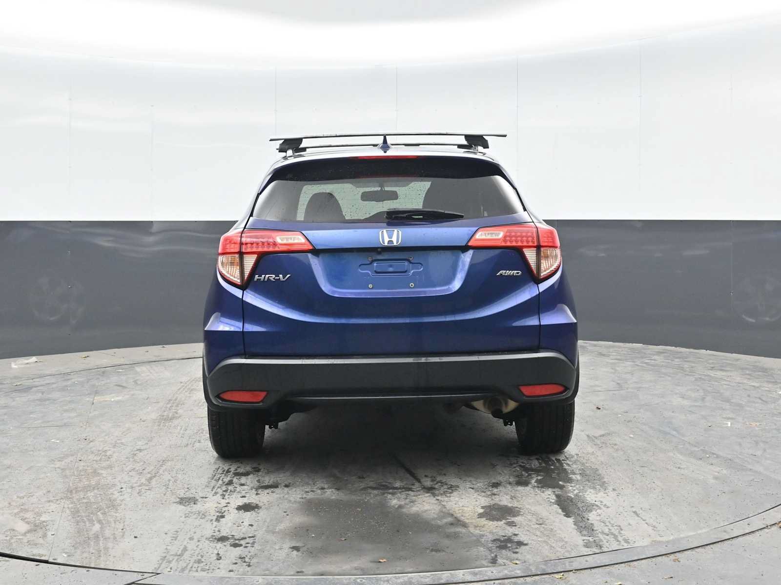 Used 2017 Honda HR-V EX-L image 11