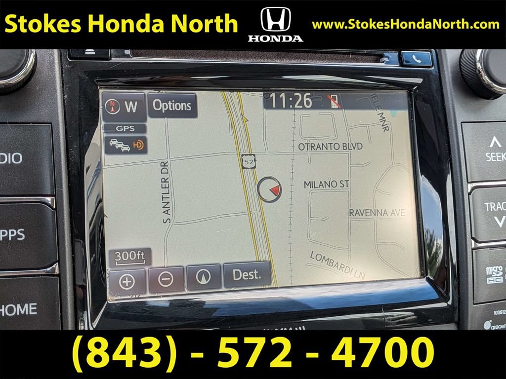 Used 2016 Toyota Camry XLE w/ Moonroof Package FWD image 10