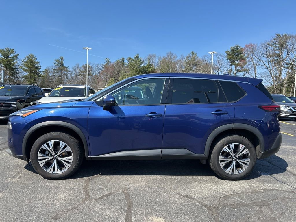 Certified 2021 Nissan Rogue SV image 4