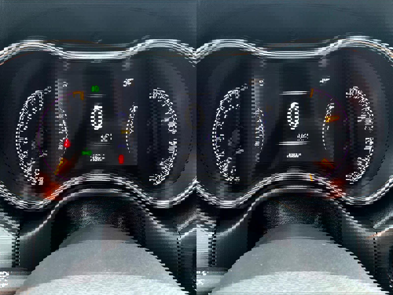 Used 2020 Jeep Grand Cherokee Laredo image 25