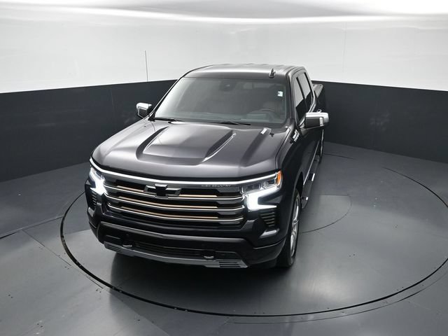 Used 2022 Chevrolet Silverado 1500 High Country w/ Technology Package AWD/4WD image 25