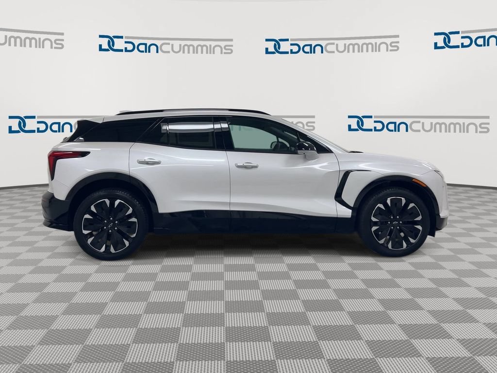 New 2025 Chevrolet Blazer EV RS RWD image 9