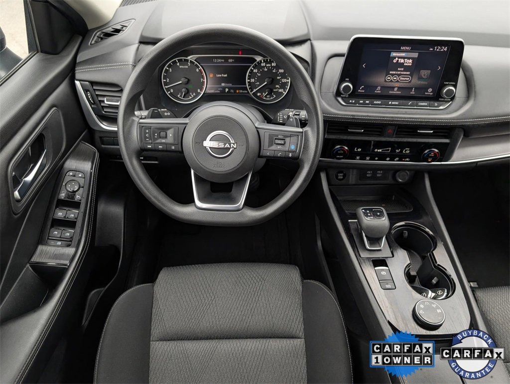 Used 2024 Nissan Rogue SV image 26