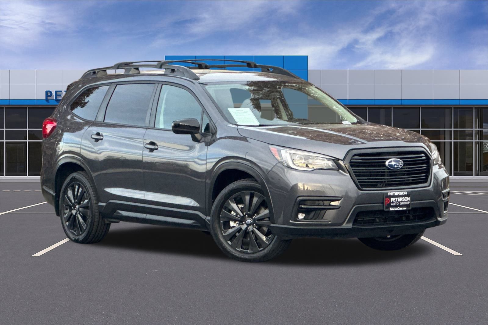 Used 2022 Subaru Ascent Onyx Edition image 2