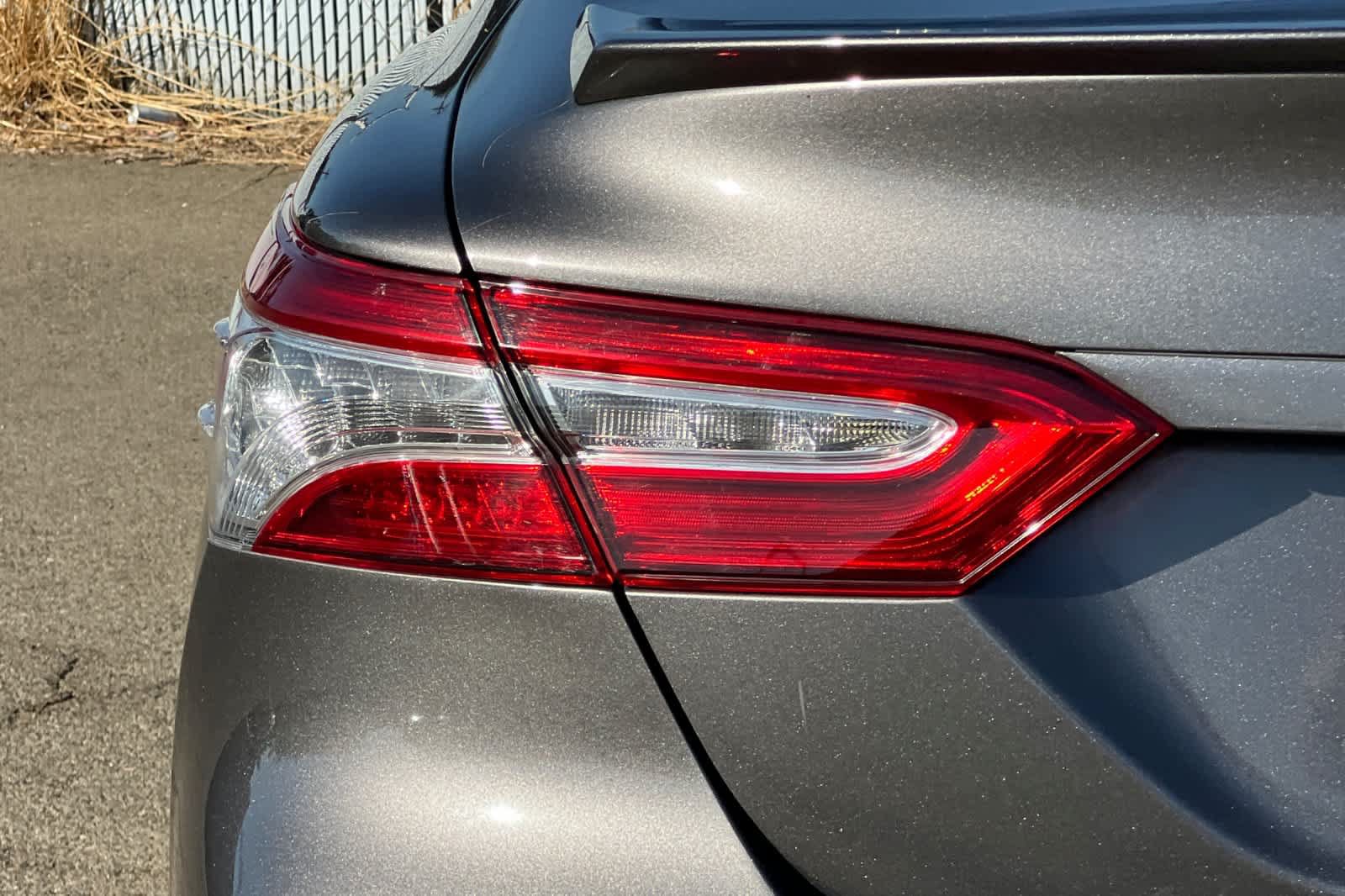 Used 2018 Toyota Camry XLE w/ Audio Package FWD image 23