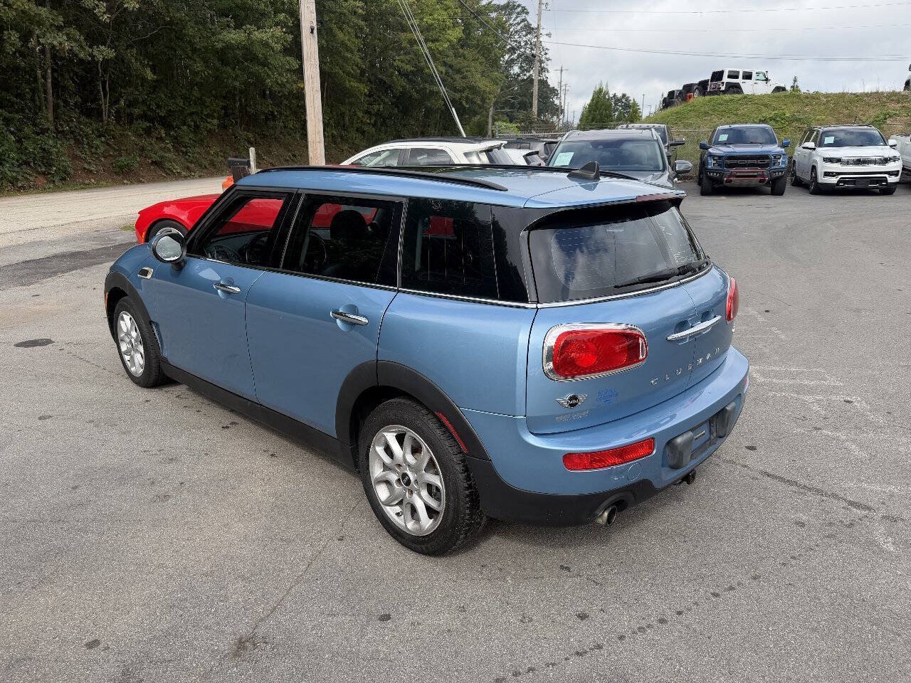 Used 2016 MINI Cooper Clubman FWD image 8