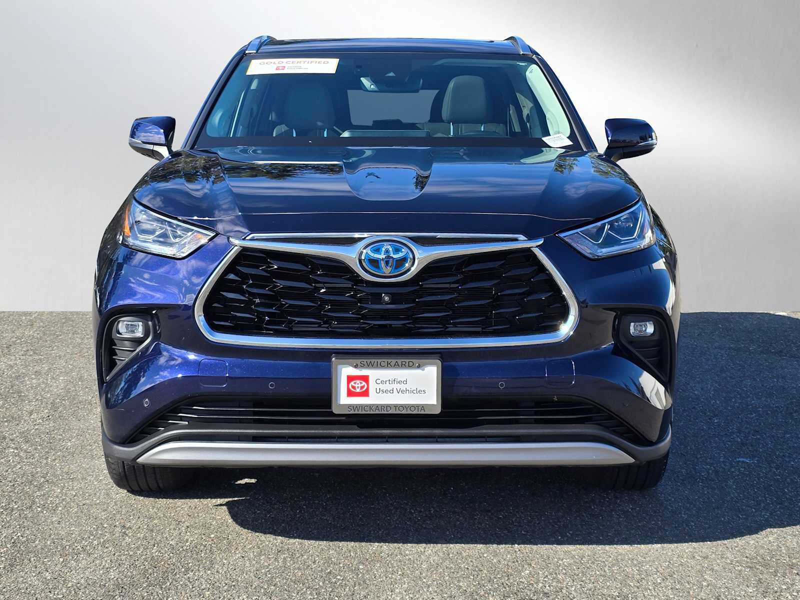 Used 2022 Toyota Highlander Platinum image 2