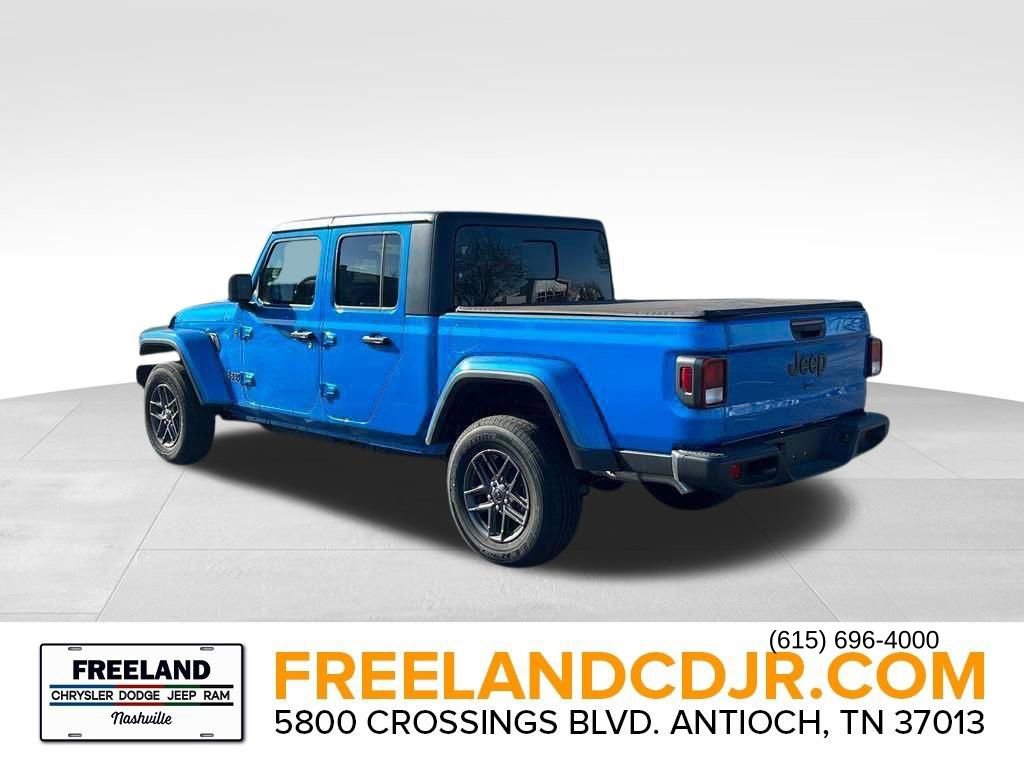 New 2024 Jeep Gladiator Sport w/ Dual Top Group image 4