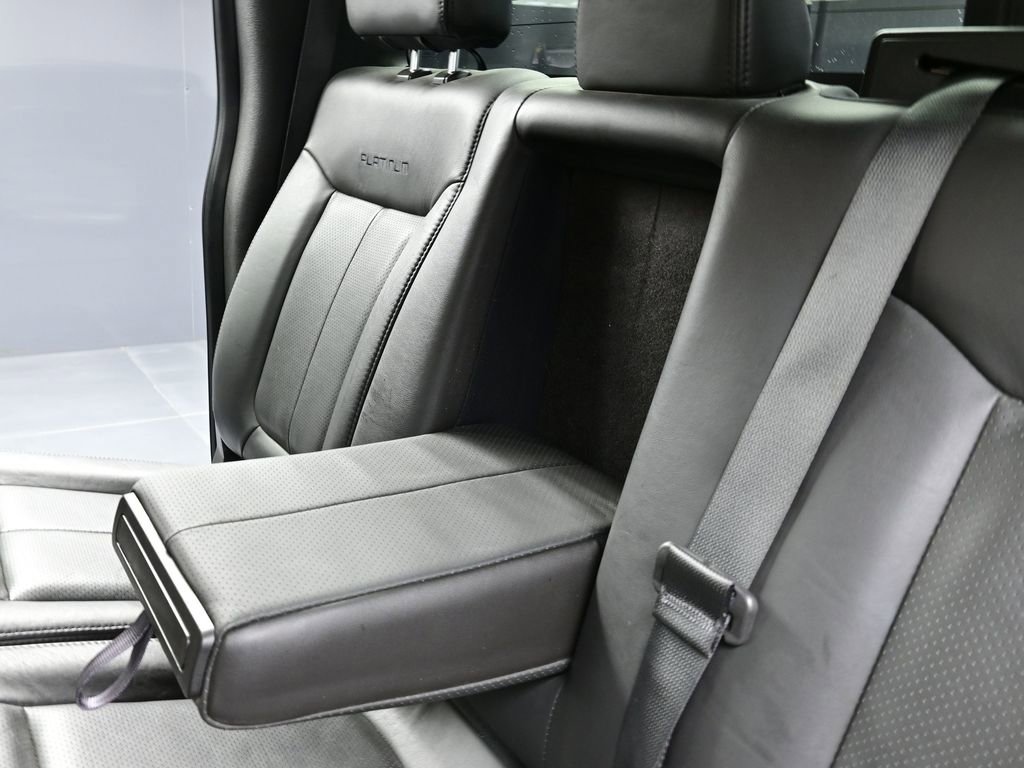 Used 2014 Ford F150 Platinum image 18