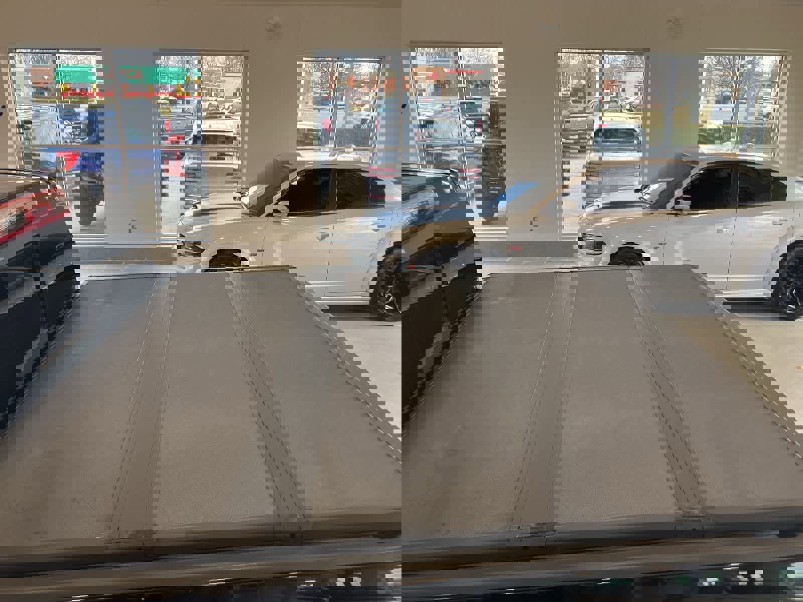 Used 2016 GMC Canyon SLE w/ Nightfall Edition image 26