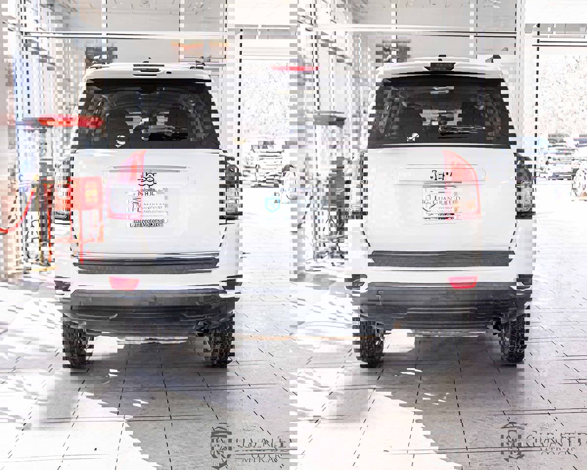 Used 2017 Jeep Compass Sport w/ Power Value Group image 14