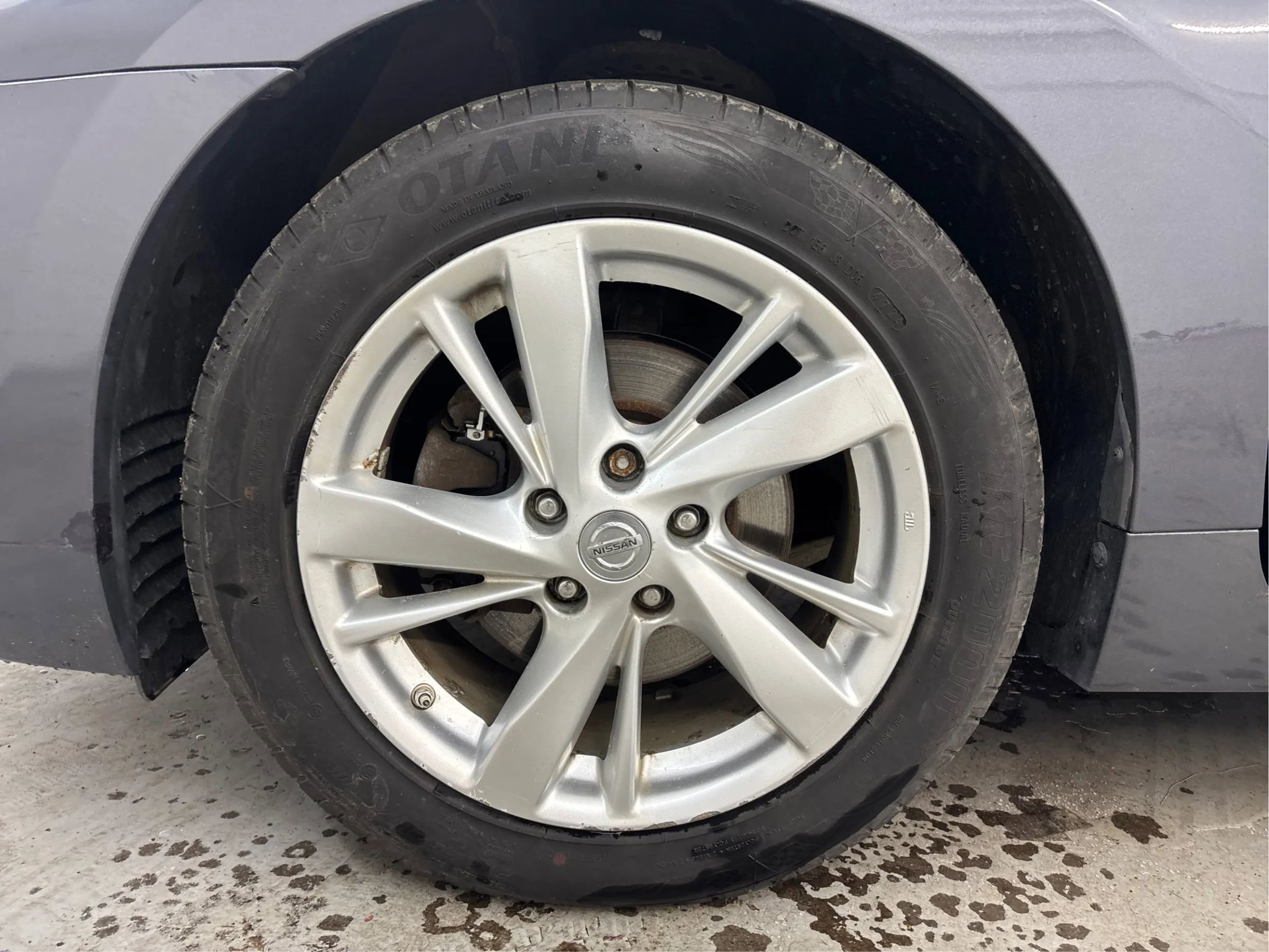 Used 2013 Nissan Altima 2.5 SL w/ Technology Pkg FWD image 29