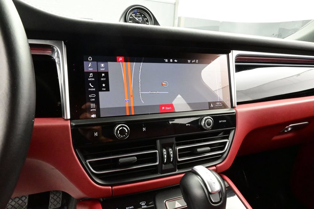 Certified 2023 Porsche Macan S AWD/4WD image 10