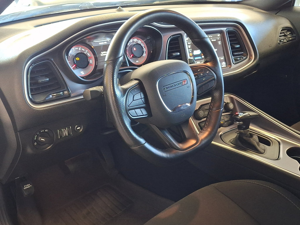Used 2021 Dodge Challenger R/T Scat Pack RWD image 20