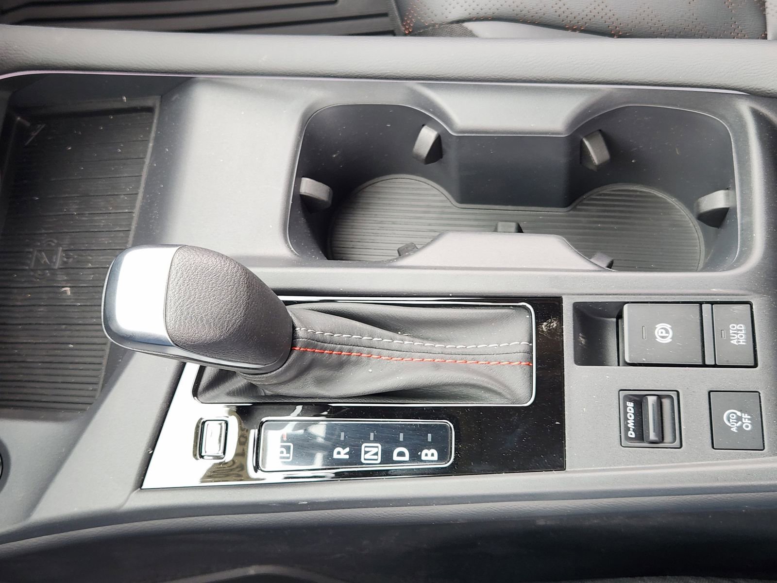 New 2026 Nissan Sentra SR FWD image 19
