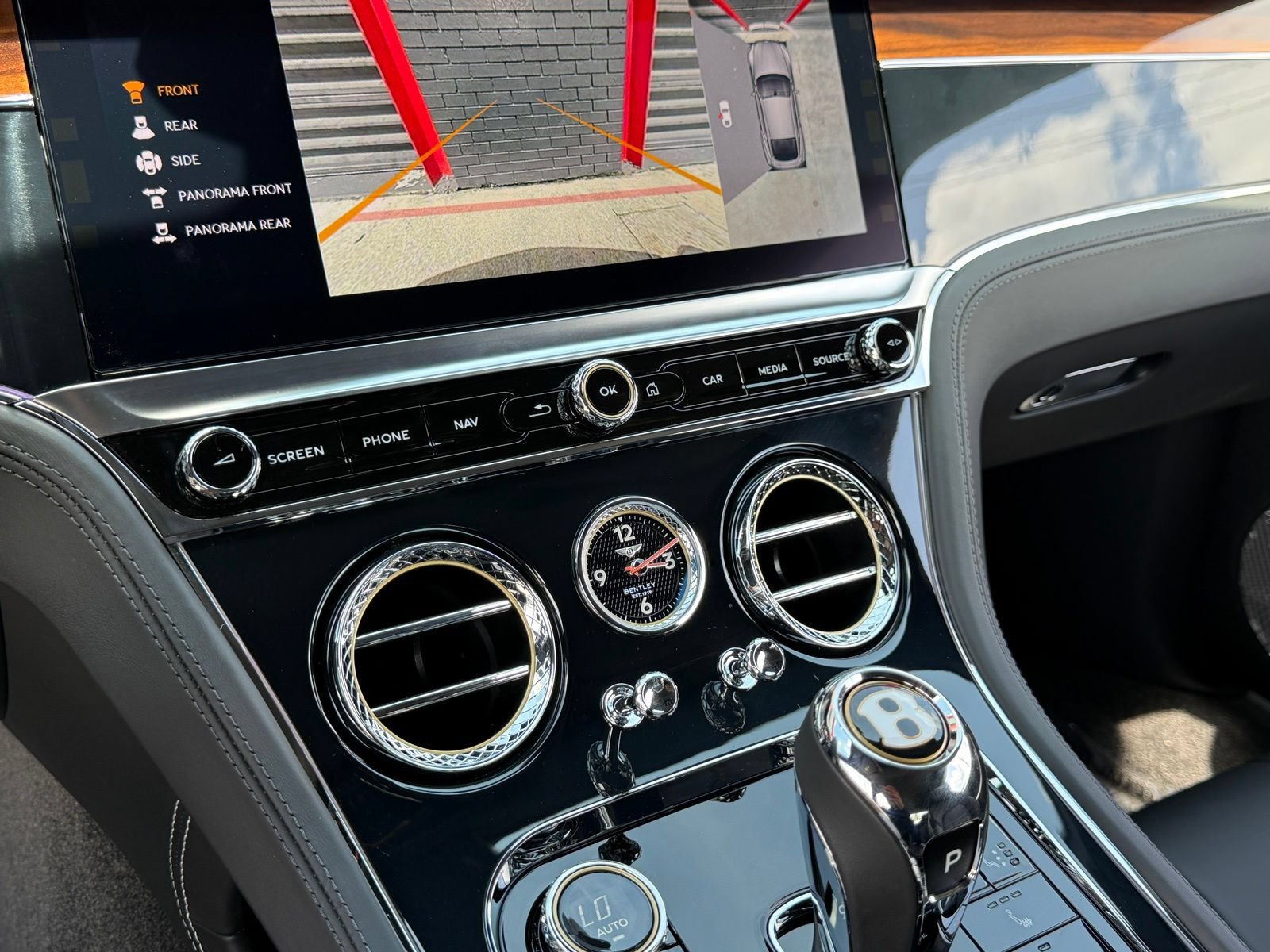 Used 2020 Bentley Continental GT AWD/4WD image 35