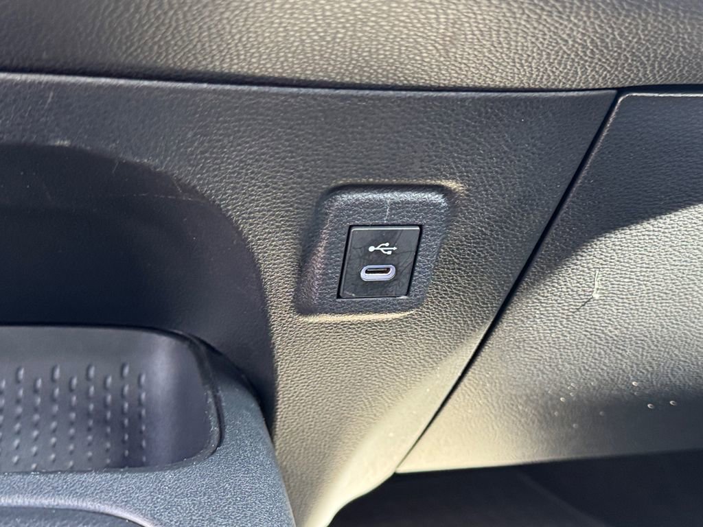 Used 2023 Toyota Corolla LE FWD image 27